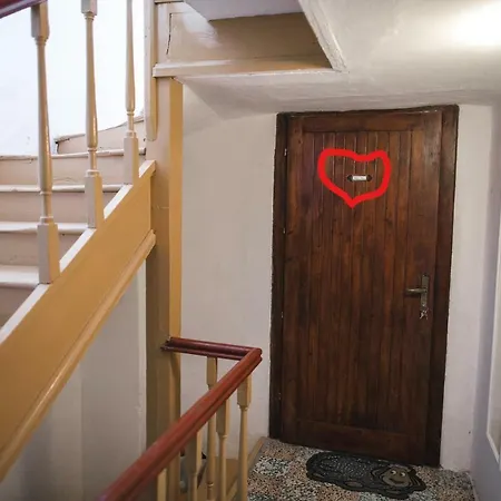Mina Apartment *